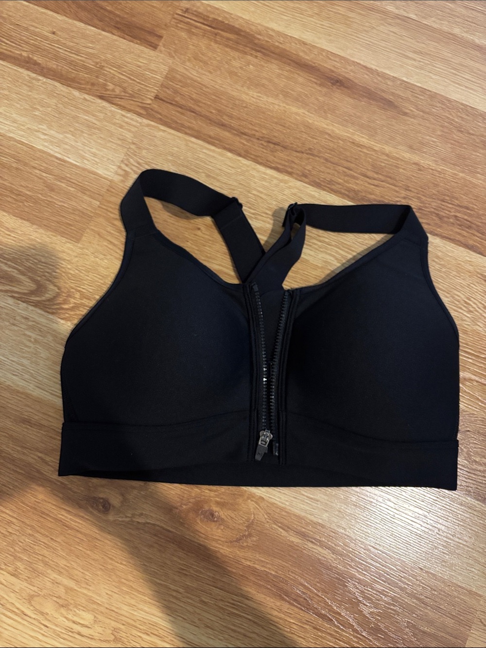 NWOT Under Armour Black Front-Zip Sports Bra